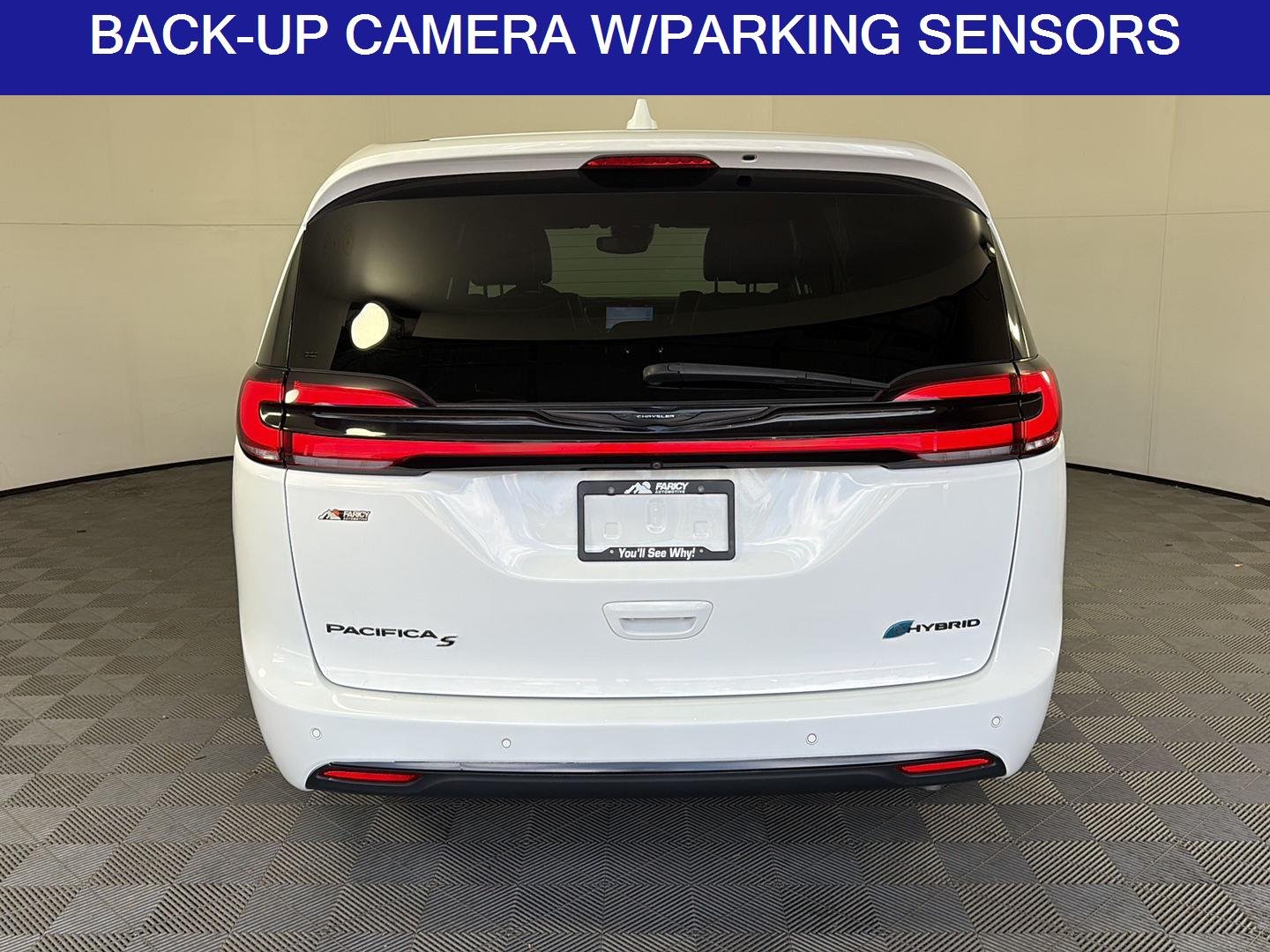 Used 2022 Bright White Clearcoat Chrysler Hybrid Limited image 6