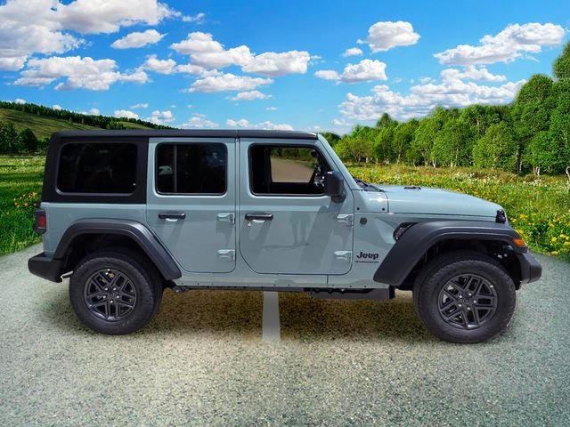 New 2026 Earl Clearcoat Jeep Sport S image 8