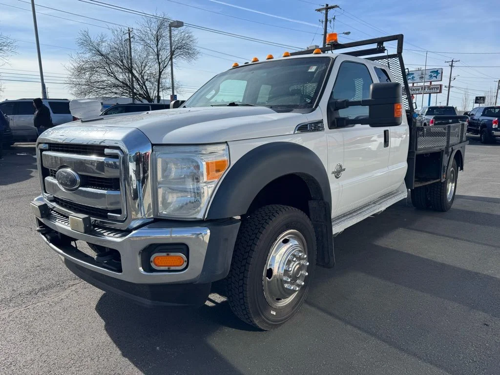 2015 Ford F-550 - Photo 7