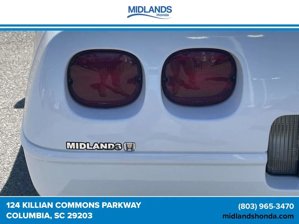 Used 1995 White Chevrolet Base image 13