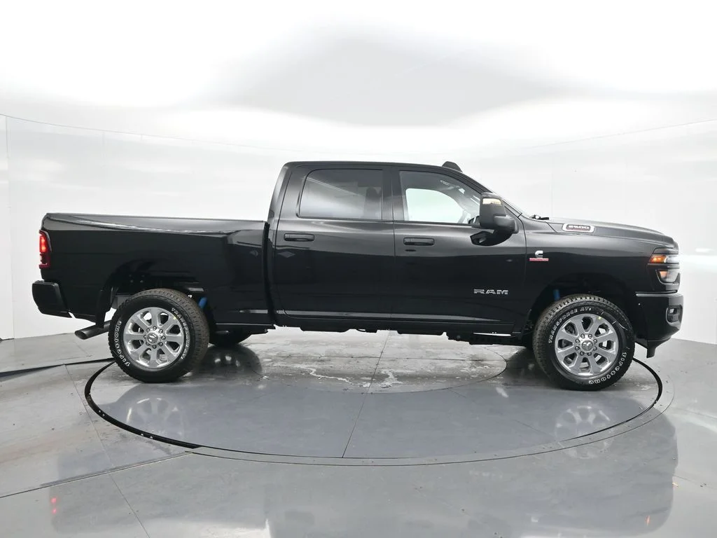 New 2026 Diamond Black Crystal Pearlcoat RAM Big Horn image 6