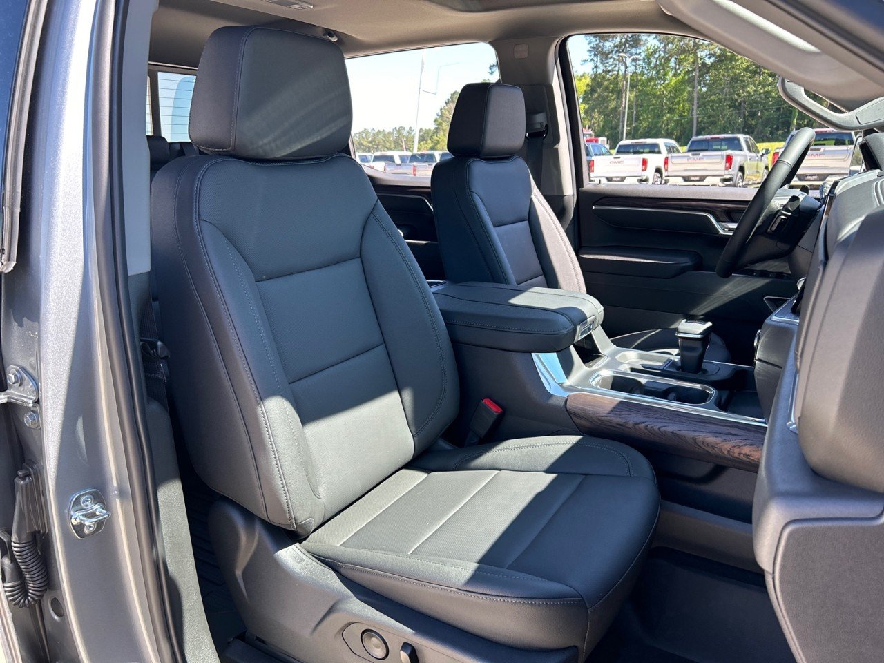 New 2026 Sterling Metallic GMC SLT image 20
