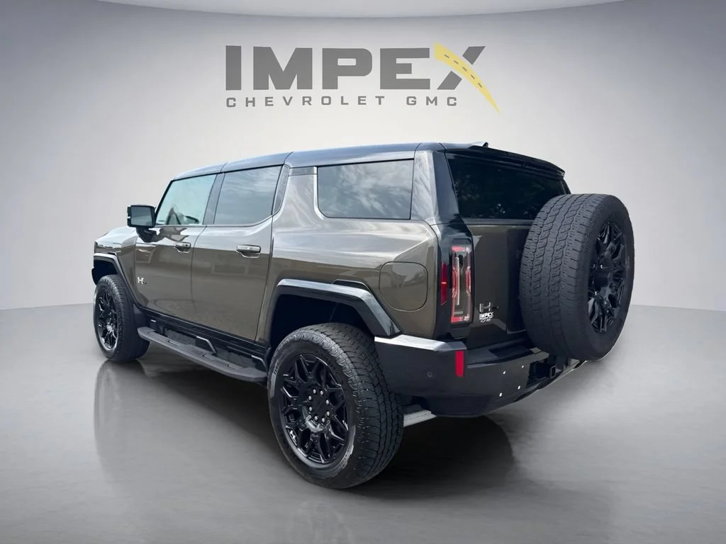 Used 2024 Deep Aurora Metallic (Dark Bronze) GMC 2X image 3