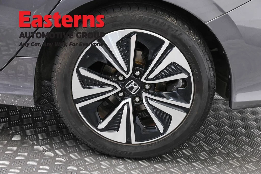 Used 2017 Gray Honda EX-T image 32