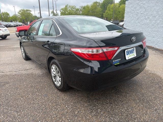 Used 2016 Midnight Black Metallic Toyota LE image 3
