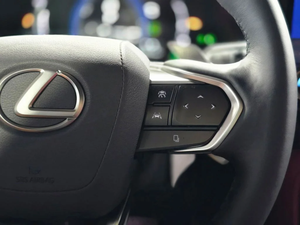 New 2026  Lexus 450h+ Luxury image 17