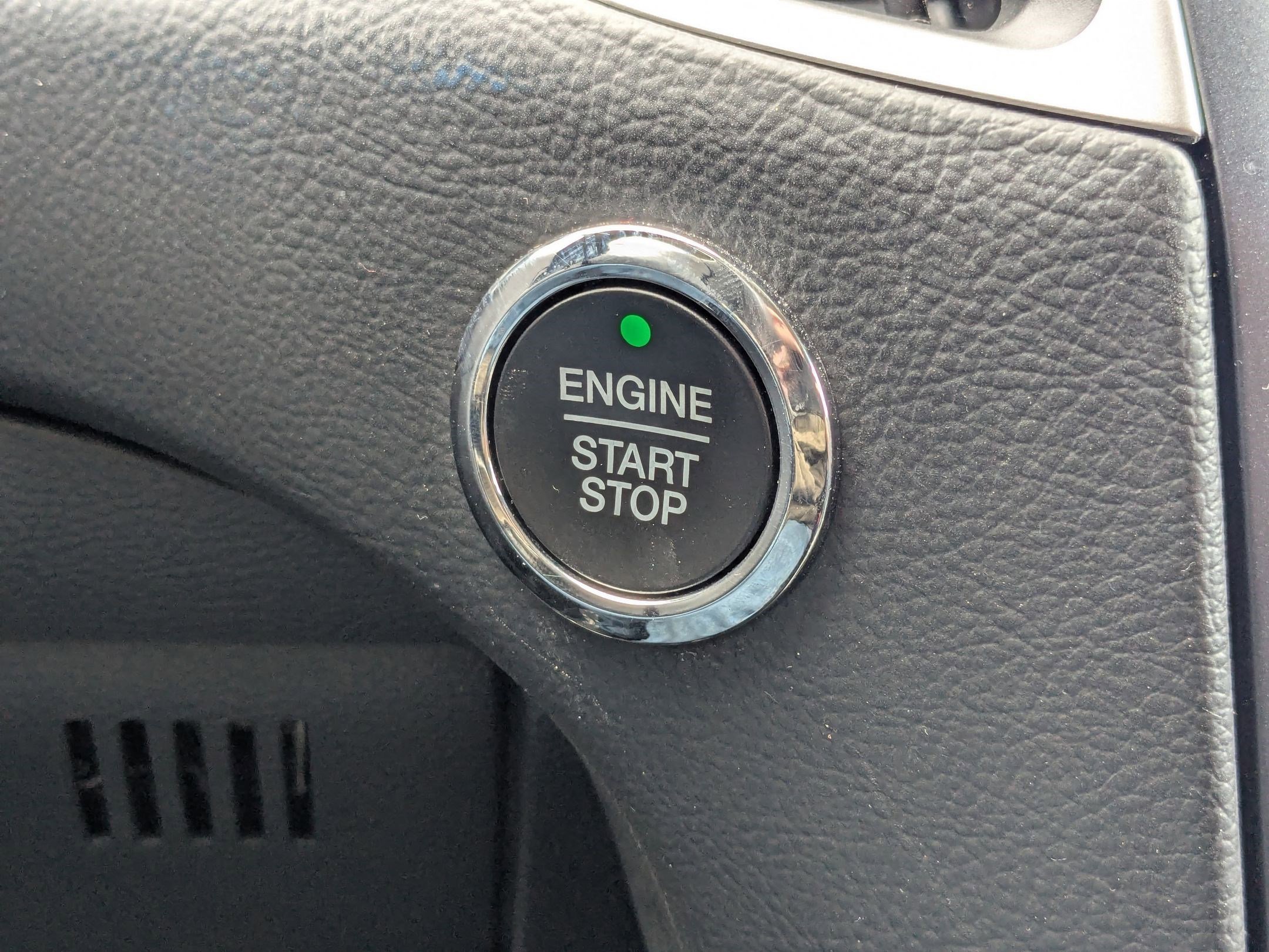 2021 Ford Edge SE - Photo 29