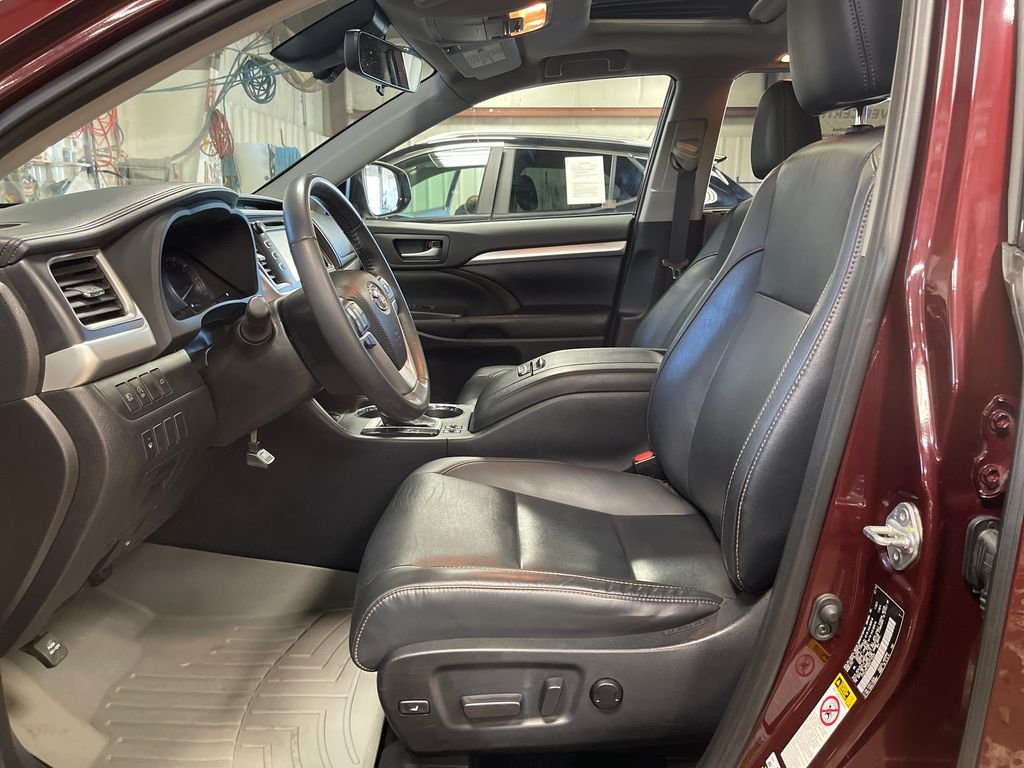 Certified Used 2019 Red Toyota XLE image 13