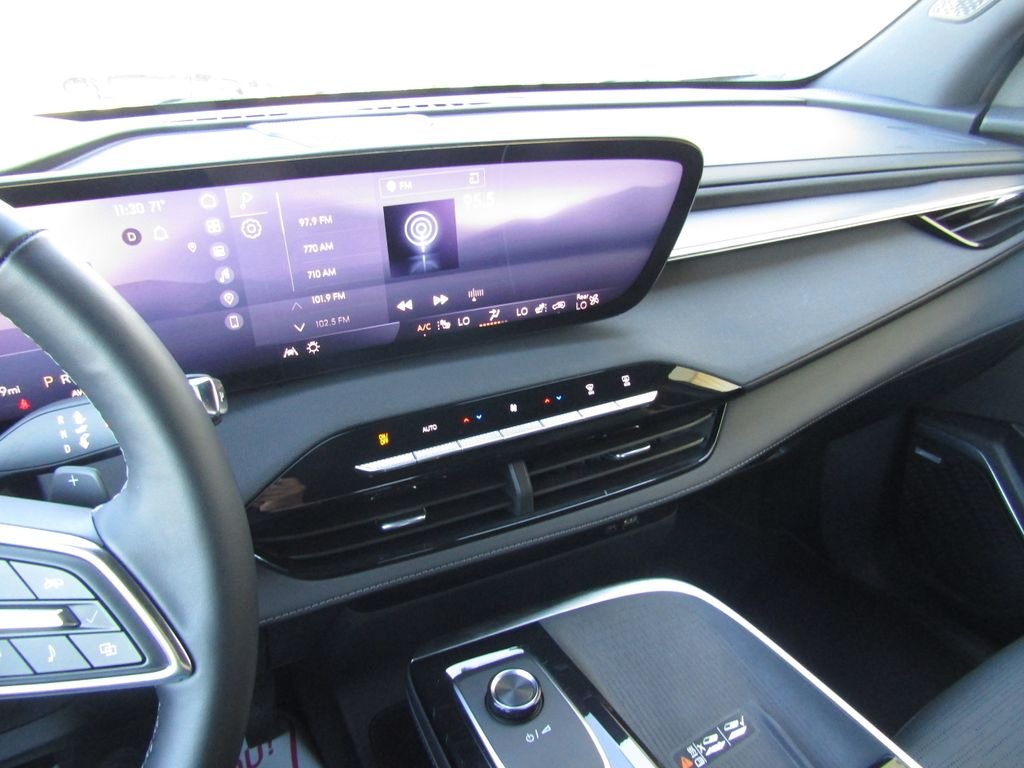 Used 2025 Black Buick Sport Touring image 33