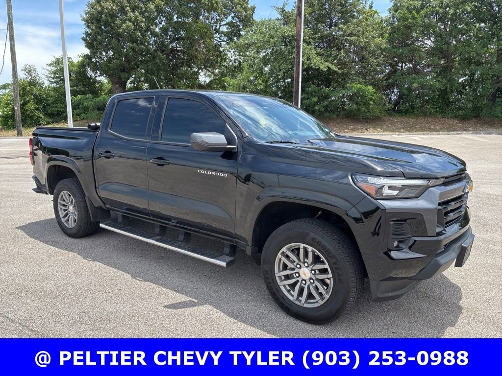 2025 Chevrolet Colorado 2WD LT Crew Cab Short Box's photo
