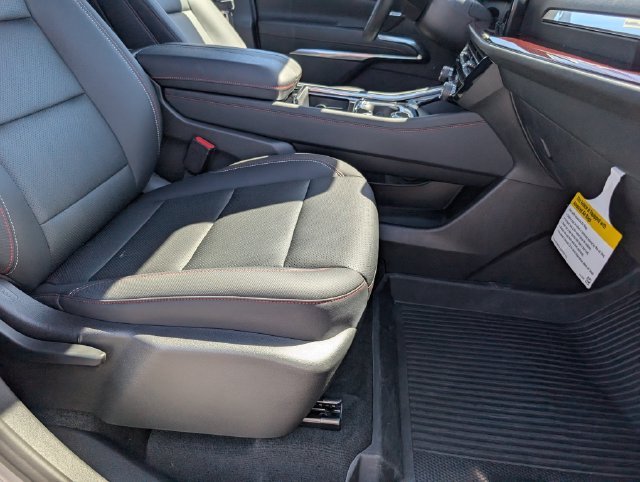 Used 2026 Beige Chevrolet Z71 image 29