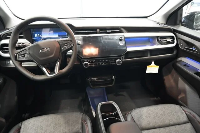 2027 Chevrolet Bolt RS - Photo 13