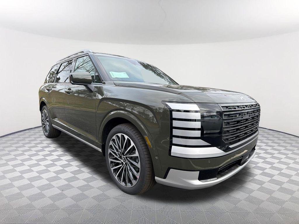 New 2026 Silver Hyundai Calligraphy FWD image 3