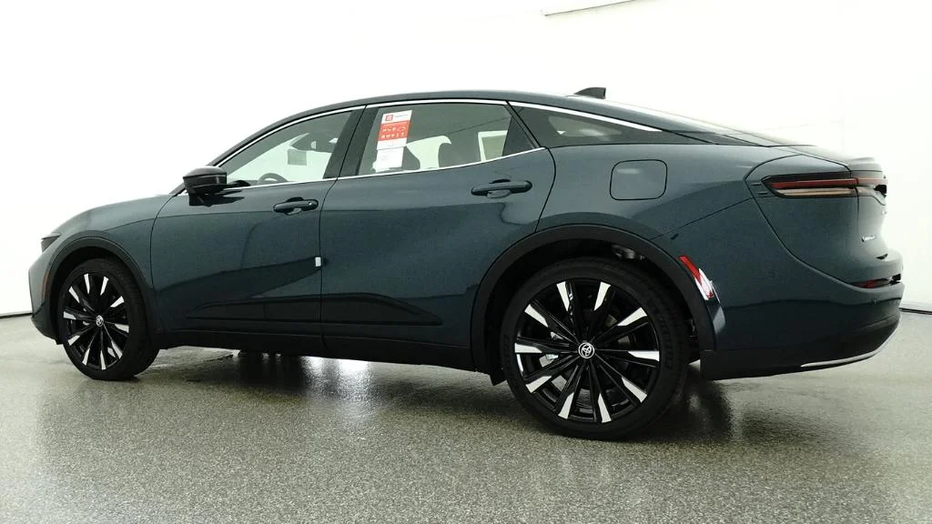 New 2026 Storm Cloud  Toyota Platinum image 33
