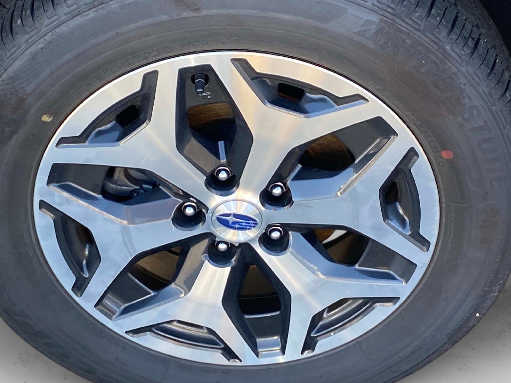 Used 2024 White Subaru Premium image 28