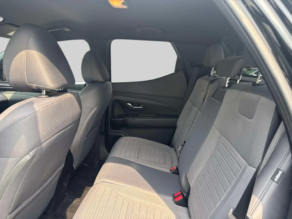 Used 2024 Black Hyundai SEL image 11