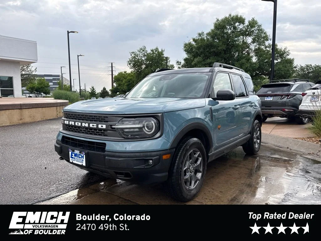 Used 2021 Blue Ford Badlands image 1
