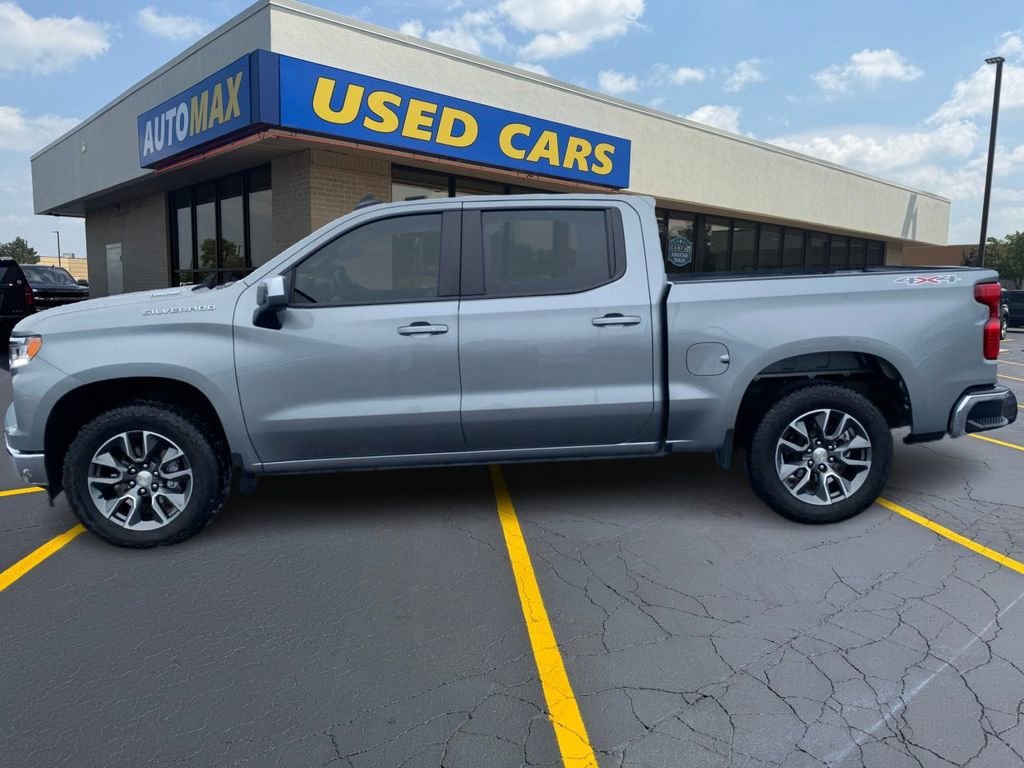 2025 Chevrolet Silverado 1500 LT - Photo 7