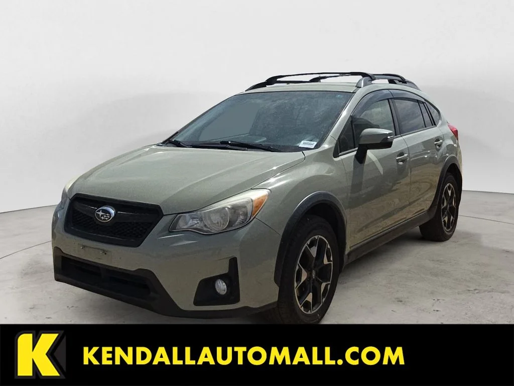 Used 2016 Beige Subaru 2.0i Limited image 1