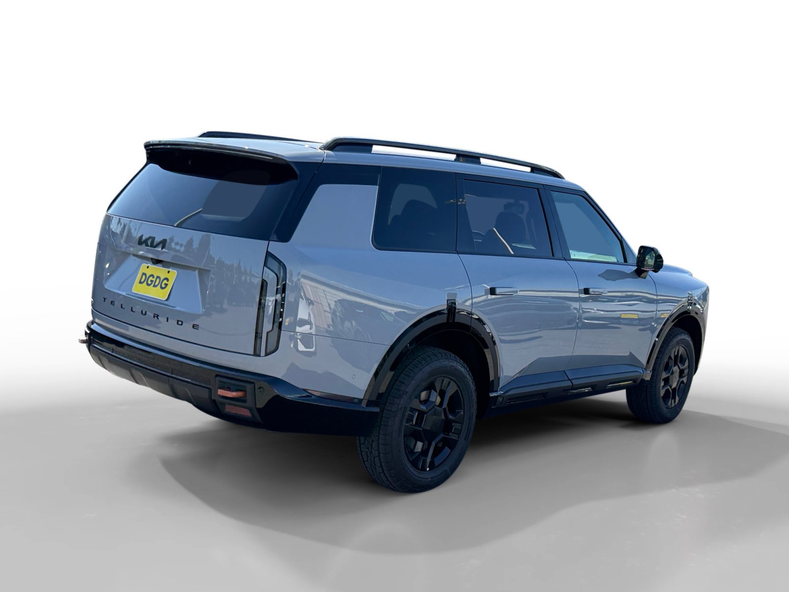 New 2027 Wolf Gray Kia X-Pro SX-Prestige image 5