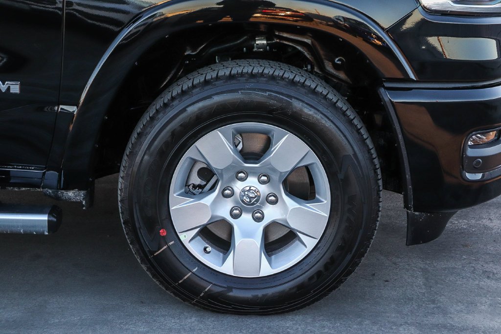 New 2026 Diamond Black Ram Big Horn/Lone Star image 11
