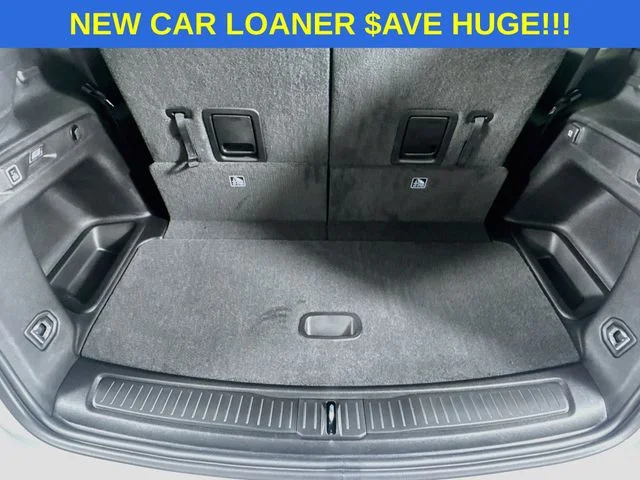 New 2026 Bright White Clear-Coat Exterior Paint Jeep Laredo image 25