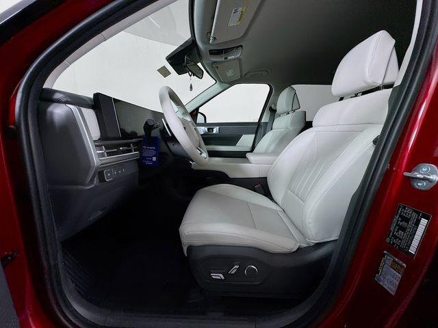 New 2026 Red Hyundai SEL FWD image 35