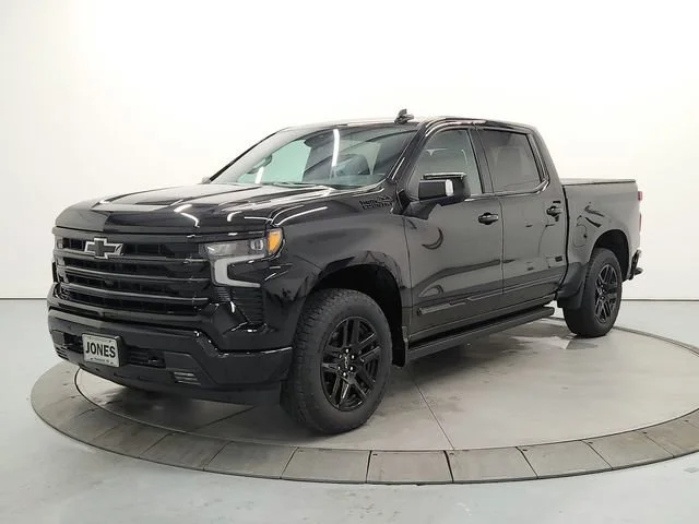 Used 2026 Black Chevrolet High Country image 3