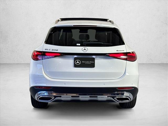 New 2026 Polar White Mercedes-Benz GLC 300 image 36