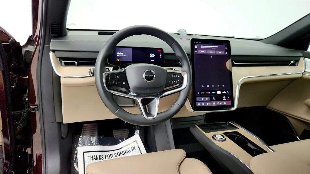 Used 2025 Mulberry Metallic Volvo Twin Motor Performance Ultra 6-Seater w/ Bowers & Wilkins Audio image 13