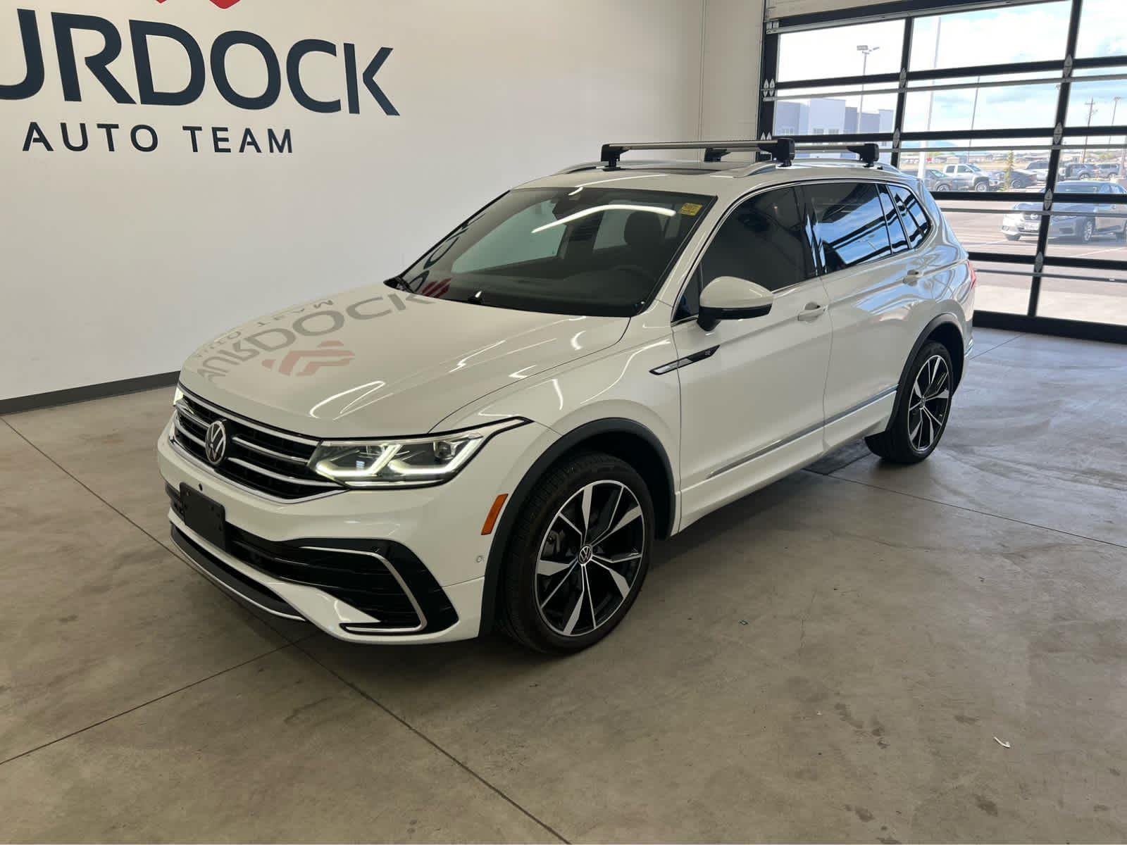 2022 Volkswagen Tiguan SEL R-LINE - Photo 6