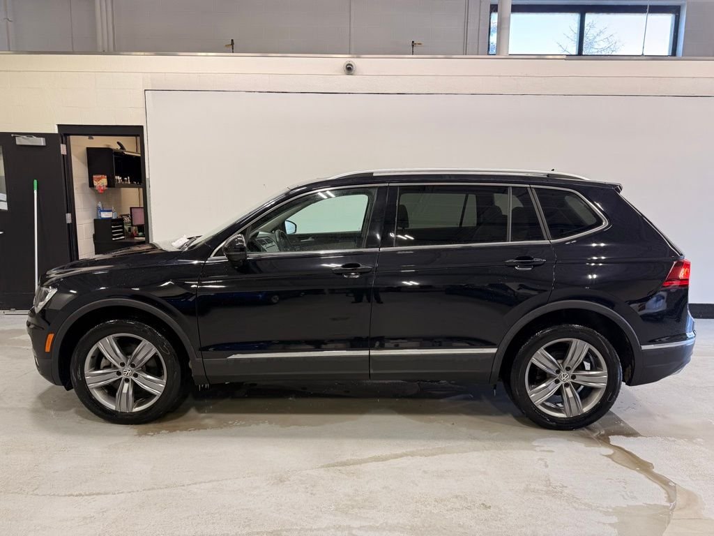 Used 2021 Volkswagen Tiguan SEL with VIN 3VV2B7AX8MM068767 for sale in Golden Valley, Minnesota