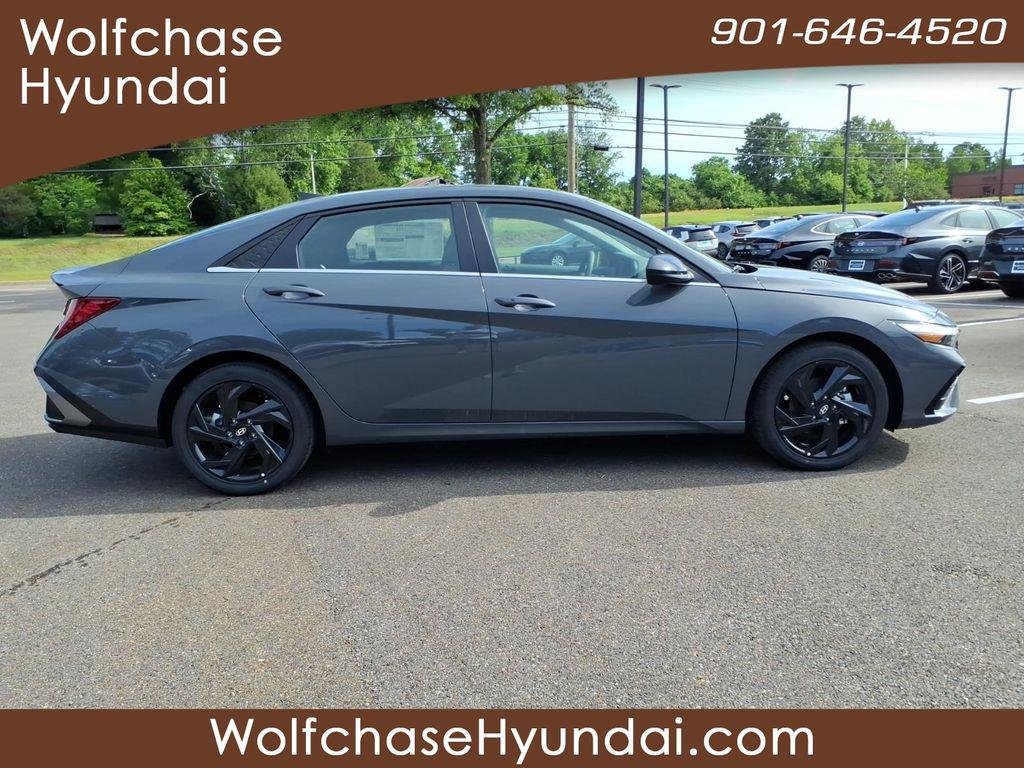 New 2026 Gray Hyundai SEL Sport Premium image 6