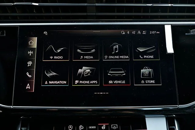 New 2026 Glacier White Metallic Audi 55 Premium Plus image 36
