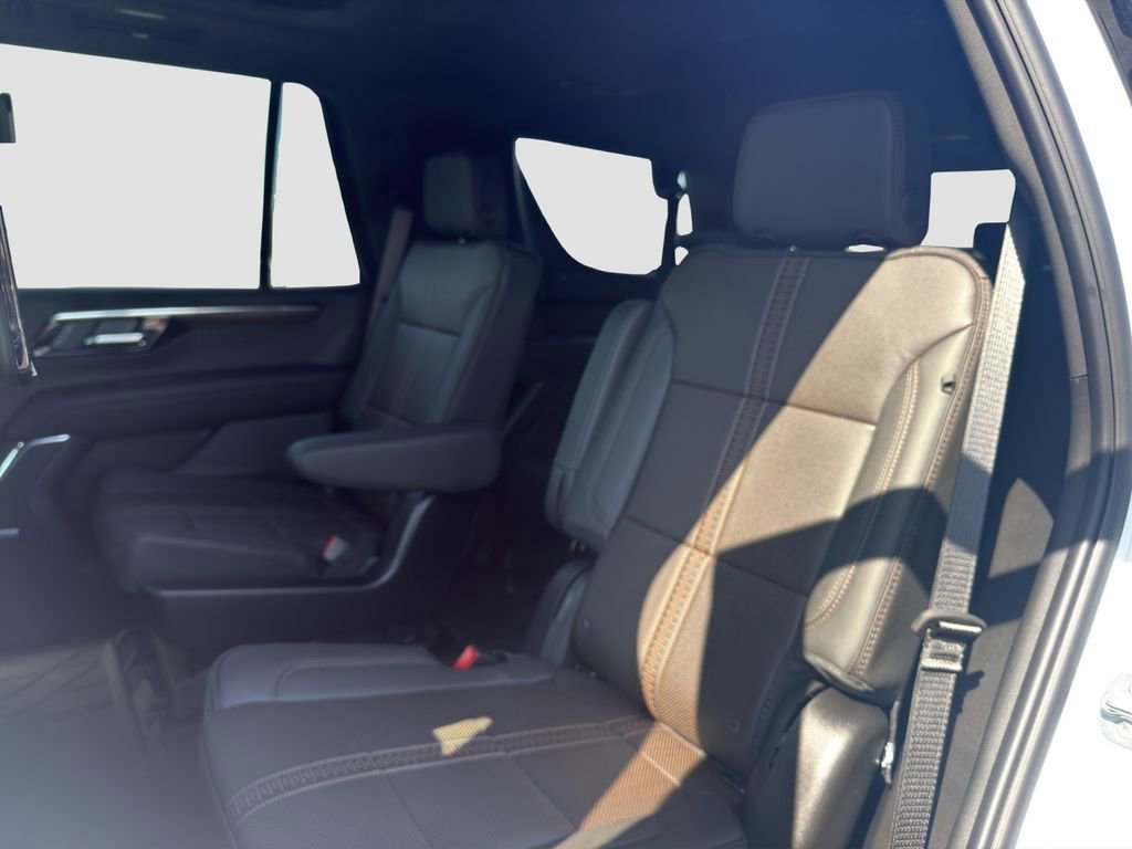 2026 Chevrolet Tahoe High Country - Photo 12