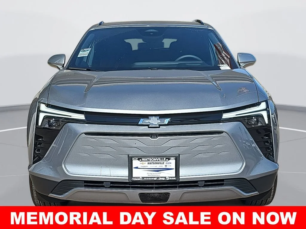 2025 Chevrolet Blazer EV LT - Photo 8