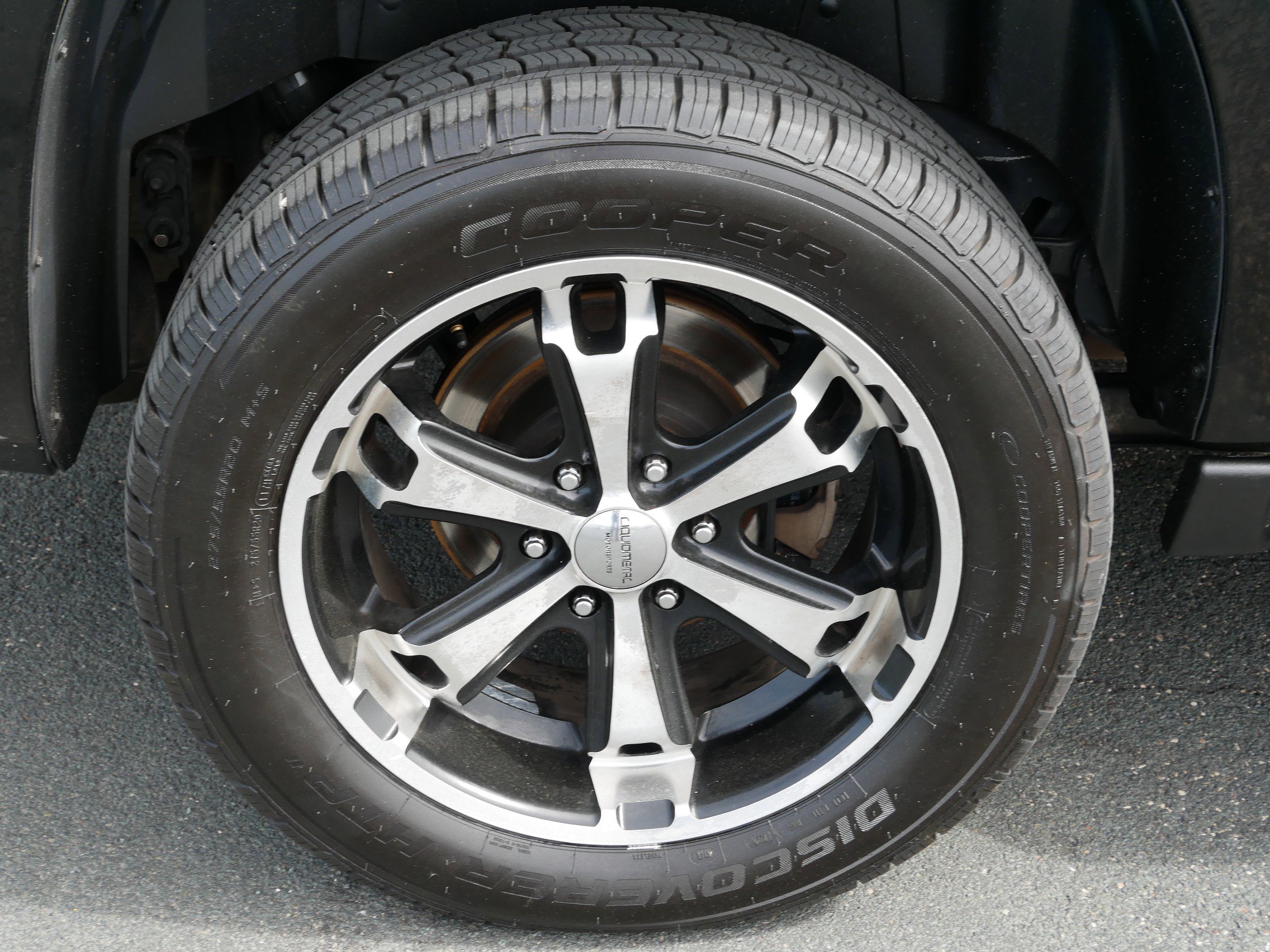 Used 2008 Black Chevrolet LT w/2LT image 9