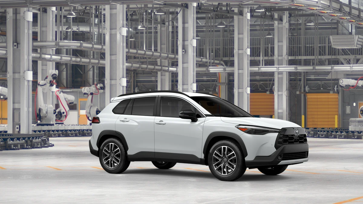 New 2026 Wind Chill Pearl Toyota XLE image 14