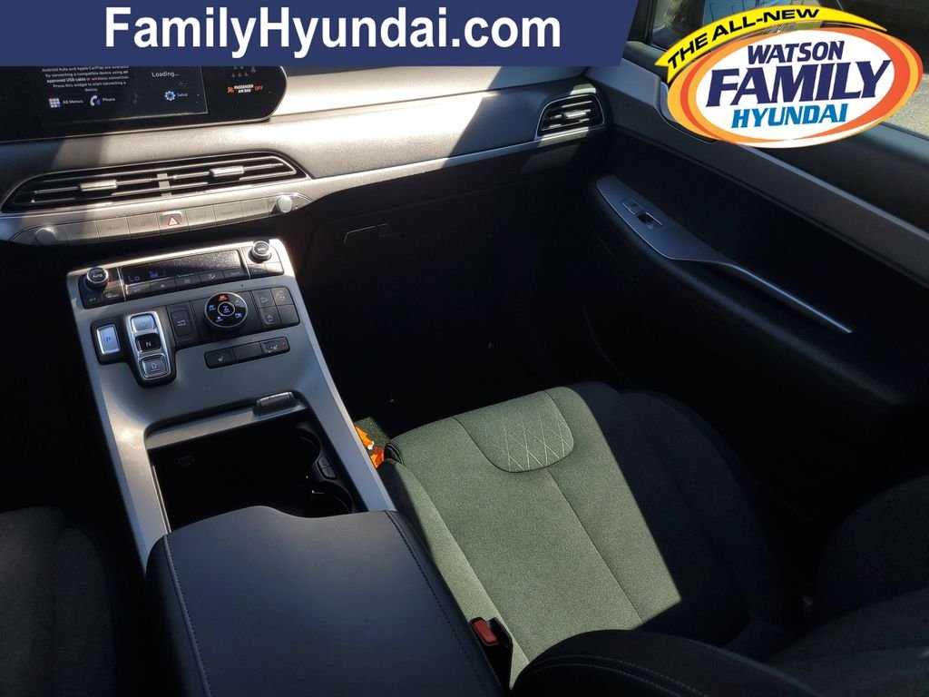 Used 2021 Black Hyundai SEL image 16