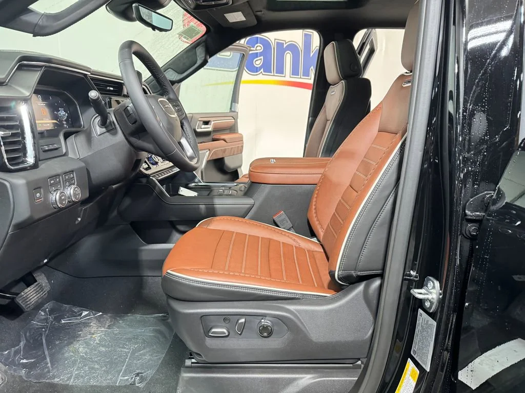 2026 GMC Sierra 2500HD Denali Ultimate - Photo 13