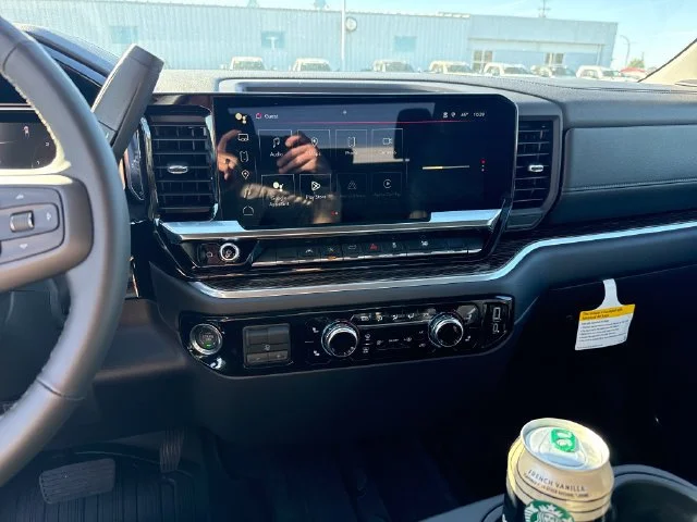 New 2026 Onyx Black GMC Elevation image 19