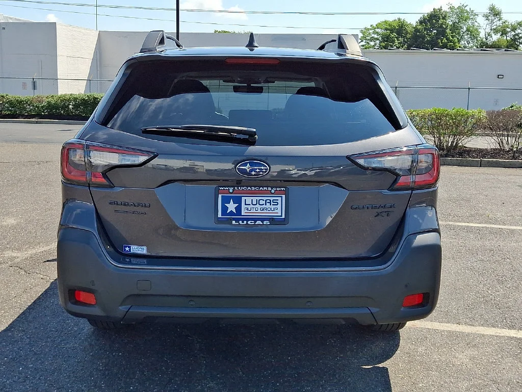 Used 2023  Subaru Onyx Edition XT image 10