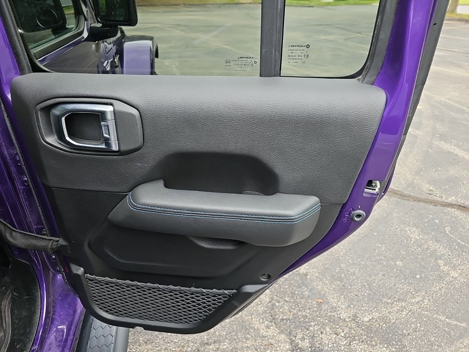Certified Used 2023 Limited Edition Reign Jeep Rubicon image 16