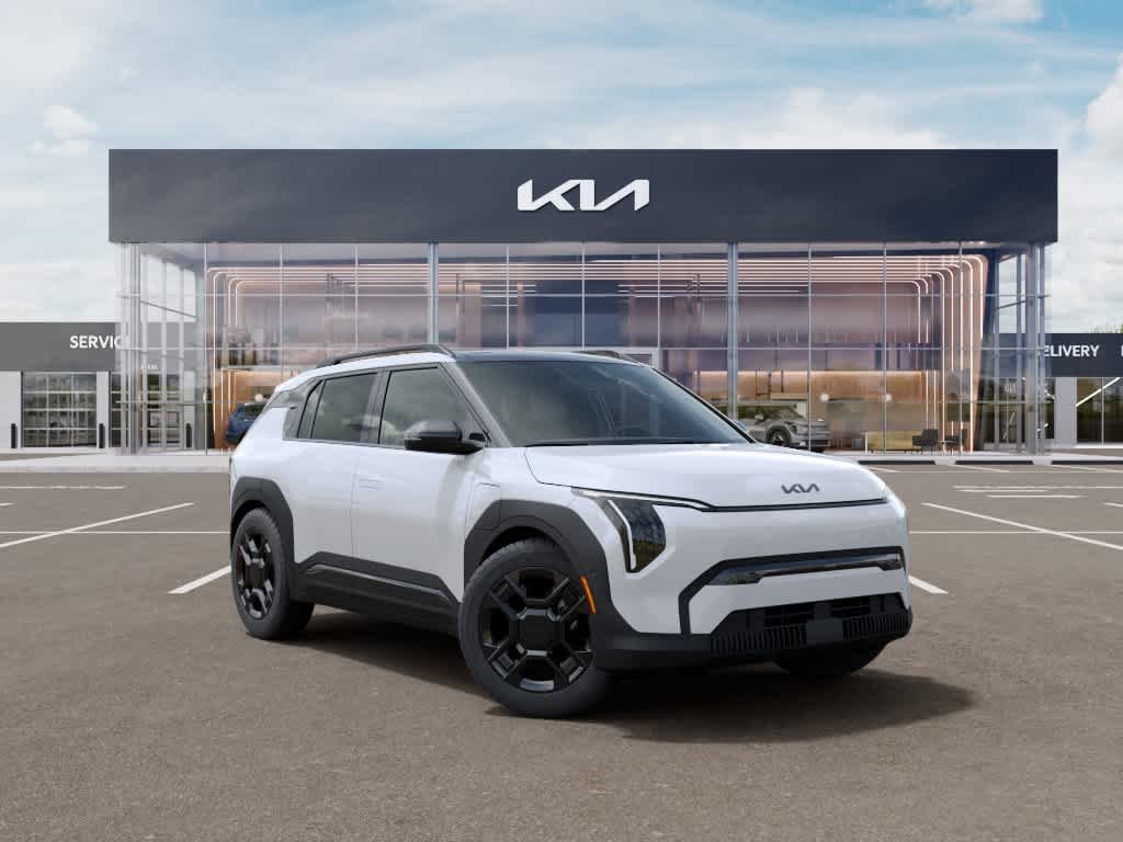 New 2027 Snow White Pearl Kia Land image 8