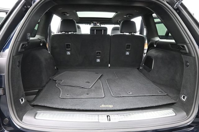 Used 2024 Black Jeep Summit Reserve image 12