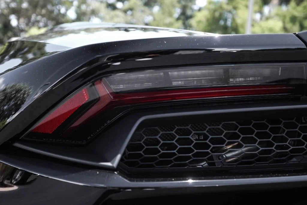 Used 2020 Nero Noctis Lamborghini Base image 22