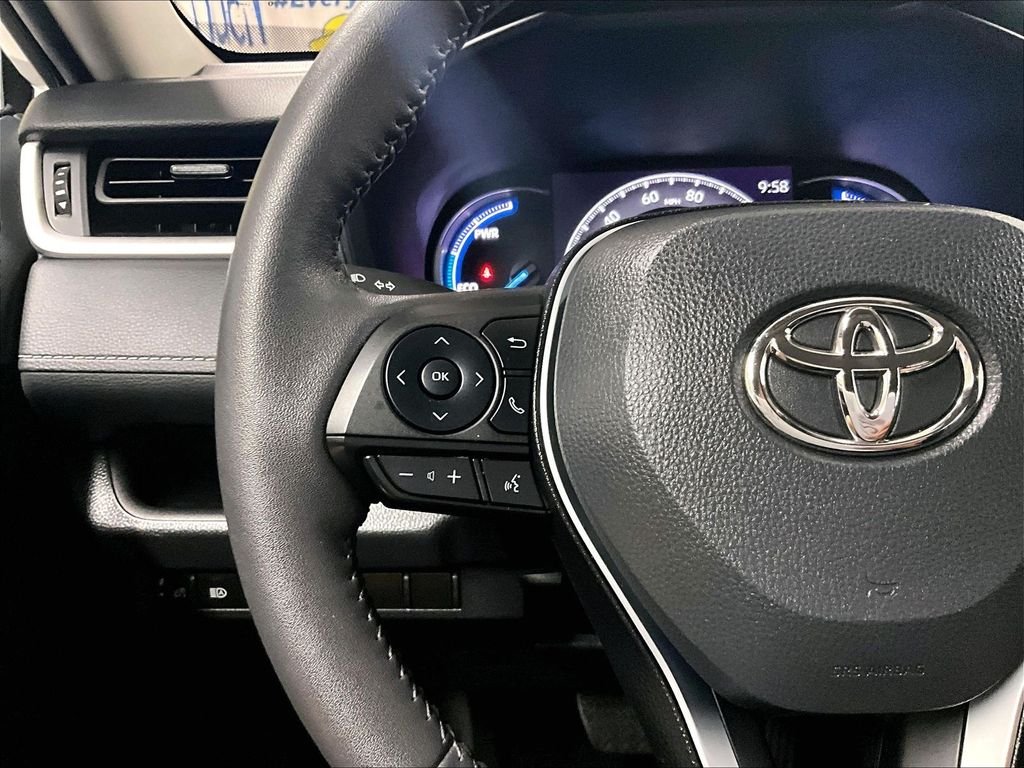Certified Used 2024 White Toyota XLE image 22