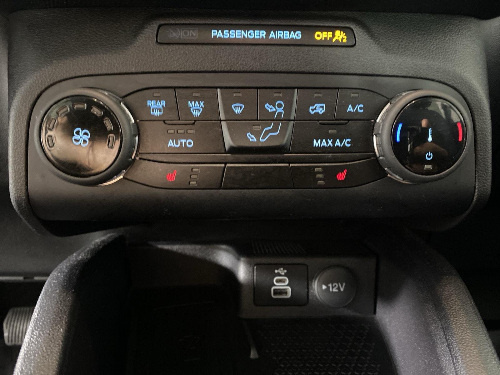 Used 2024 Robins Egg Blue Ford Heritage image 19