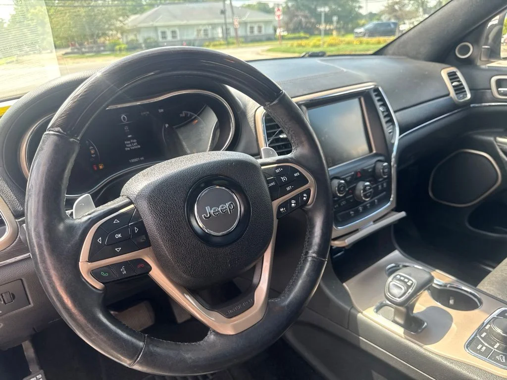 Used 2014 Beige Jeep Summit image 12