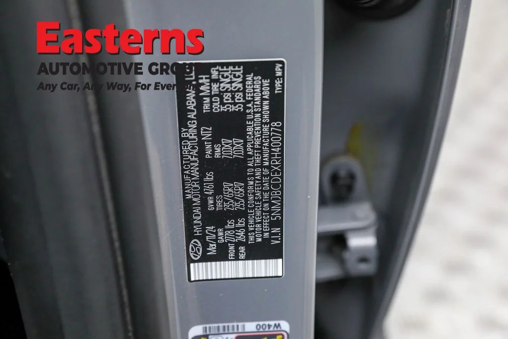 Used 2024 Gray Hyundai SEL image 35